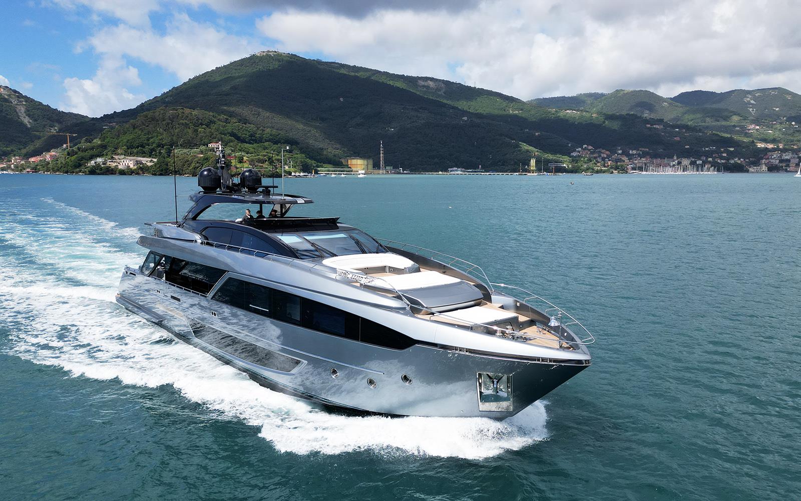 2018 RIVA 110' DOLCEVITA 